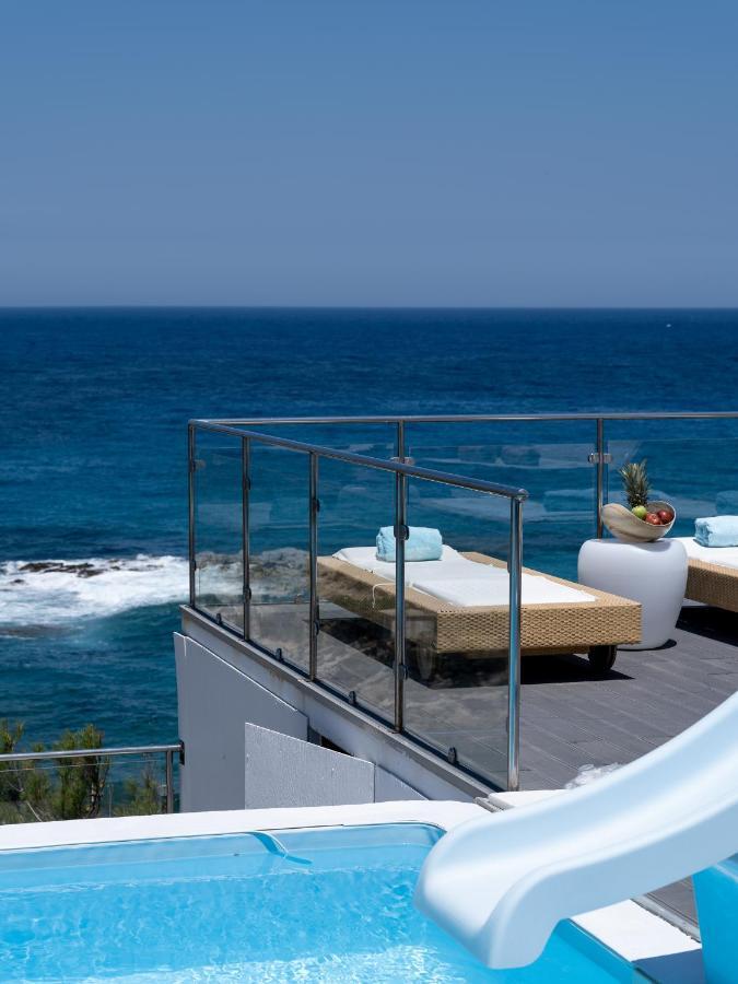 Icarus Luxury Beachfront Villa Gialiskari  ภายนอก รูปภาพ